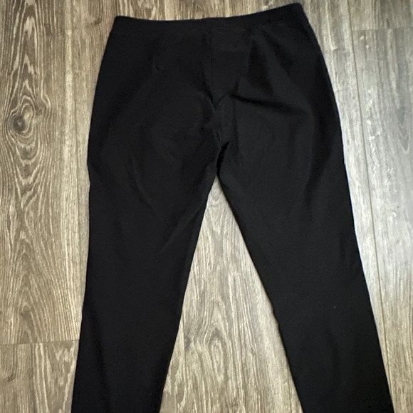 Eileen Fisher Black Viscose Lycra Knit Leggings Pants Size Medium - Picture 2 of 6